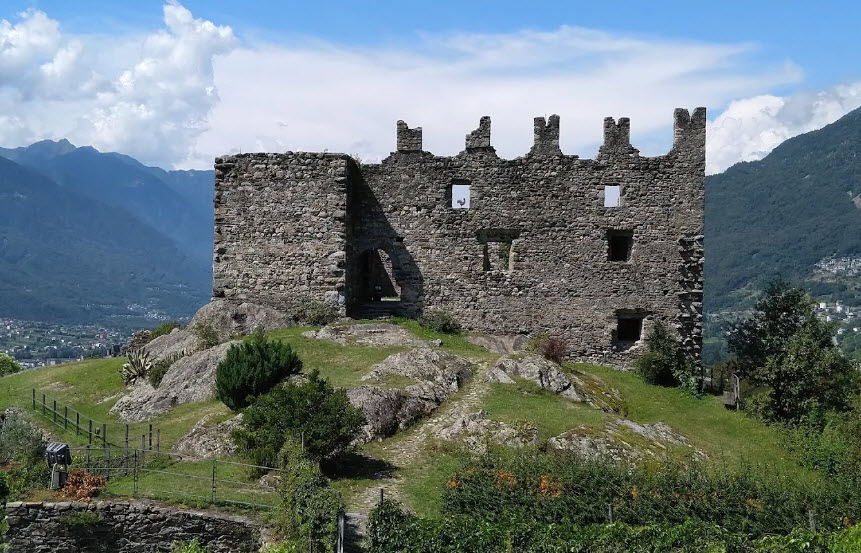 Castel Grumello, Italy
